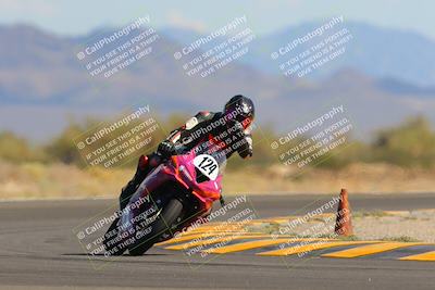 media/Oct-09-2022-SoCal Trackdays (Sun) [[95640aeeb6]]/Turn 15 (150pm)/